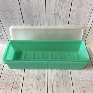 Vintage 12.5" Green TUPPERWARE   Vegetable Crisper With Lid